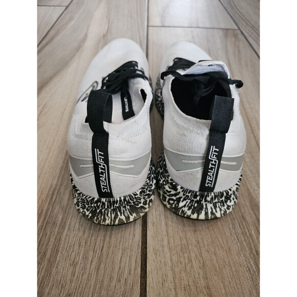 Brooks Women's Levitate StealthFit 6 Leopard Sneakers Sz 11mb. - Picture 4 of 11